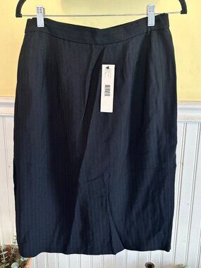 Donna Karen NWT Black Pin stripe midi pencil Skirt 8